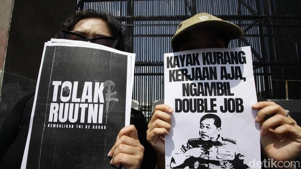 Pentingnya Uji Materiil UU TNI: Prajurit Aktif Makin Mudah Nyambi Posisi Sipil?